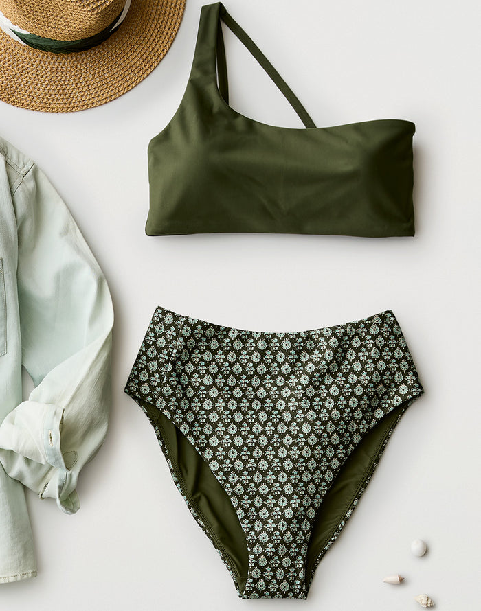 Bondi Compression Top: Dark Fir