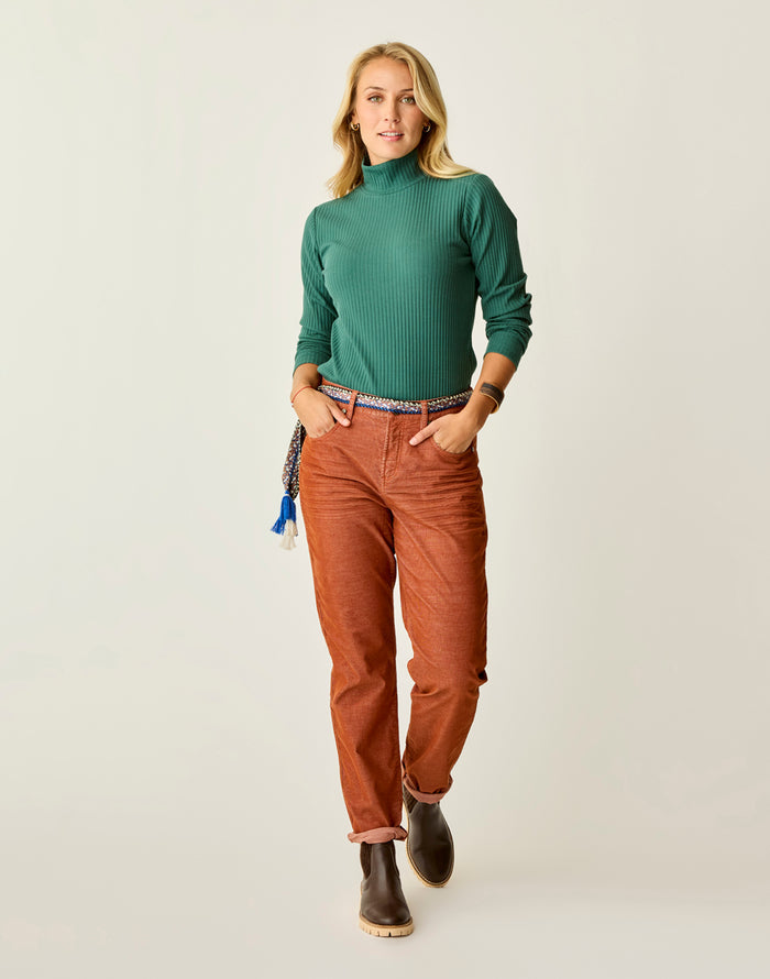 Denise Turtleneck: Bistro