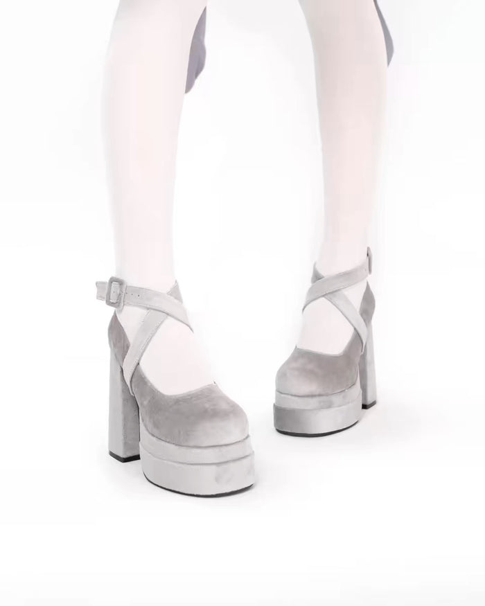 Grey / 5