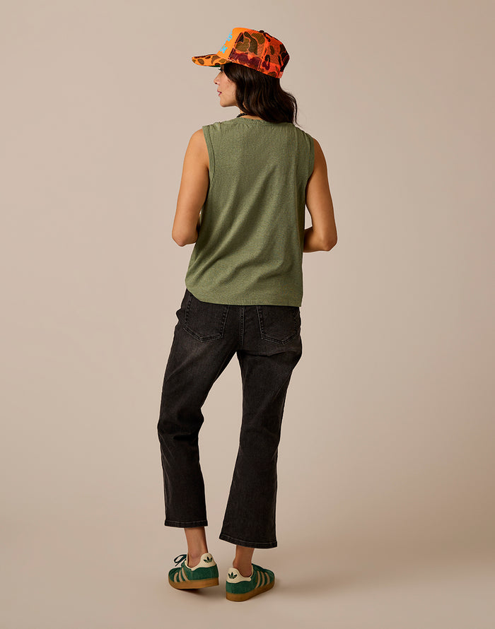 Sylvie Crop Flare: Washed Black
