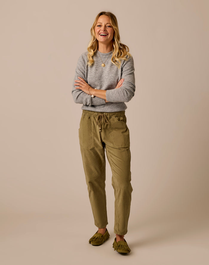 Zoe Buttercord Pant: Kelp