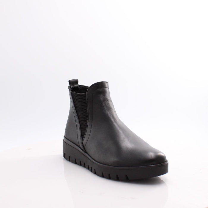 72.061 GABOR BOOTS 25