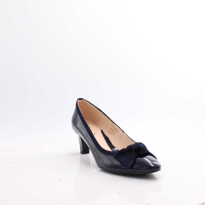 8256 EMIS 26 = 6 CM HEEL