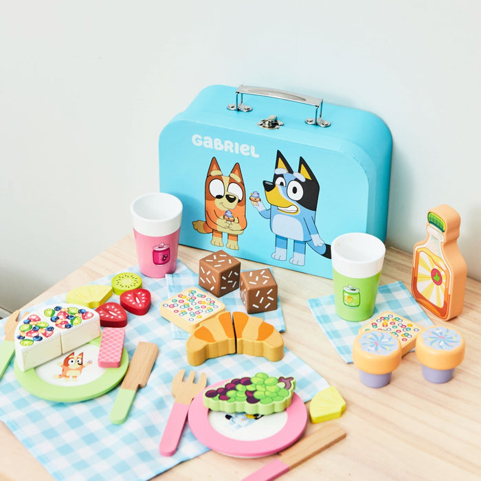 8th Wonder Personalised Bluey Wooden 26 Piece Picnic Playset