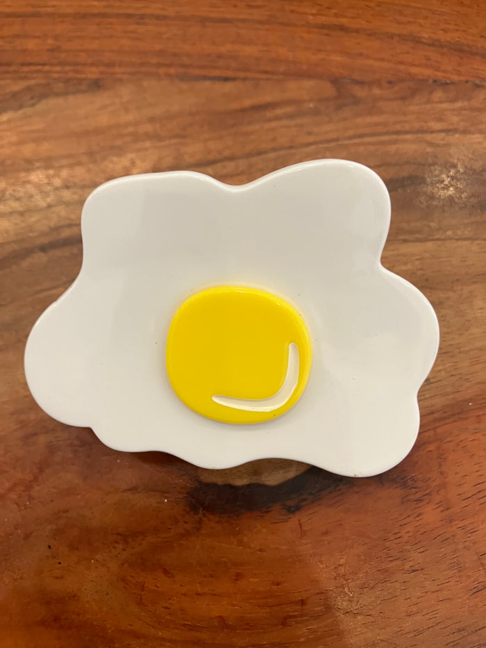 Egg Hair Claw Clip