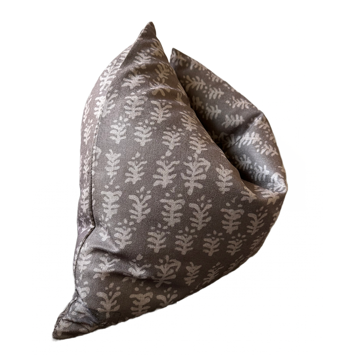 Alder Pillow Cover: 18x18 Cover Only