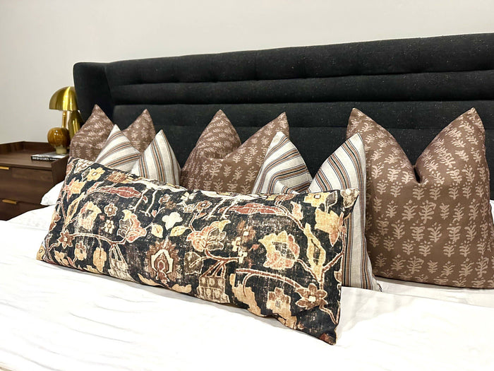 Alder Pillow Cover: 18x18 Cover Only