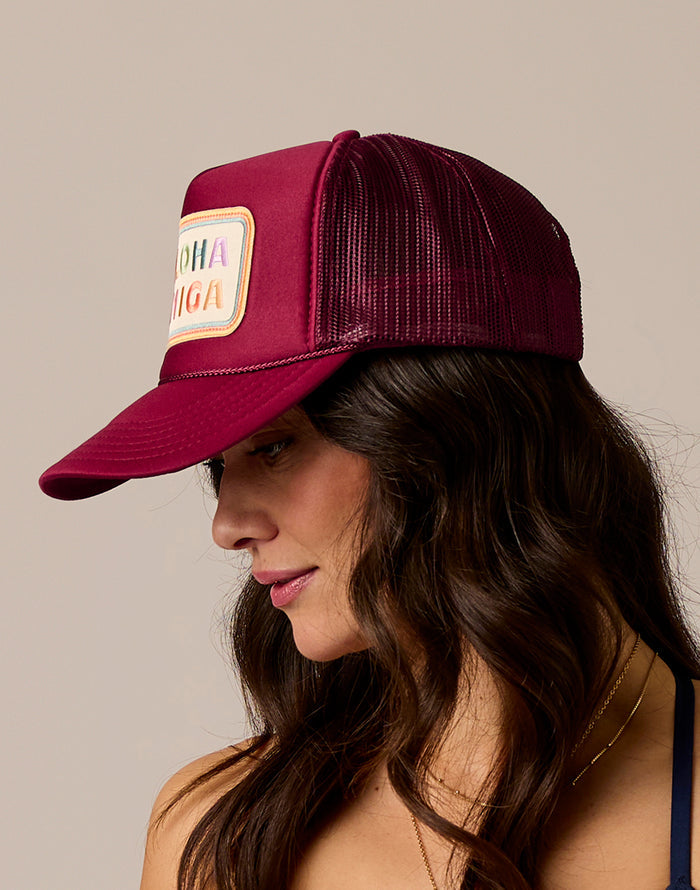 Aloha Amiga Trucker: Maroon