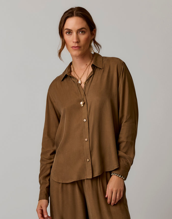 Angela Kindsilk Top: Teak - front