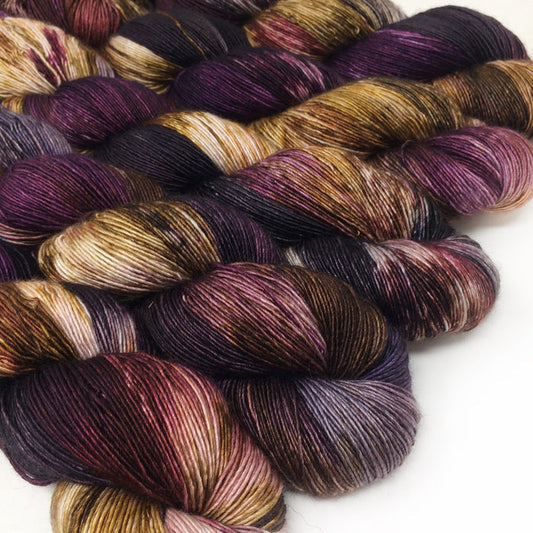 Aughra - wholesale- 70/30 merino silk single ply