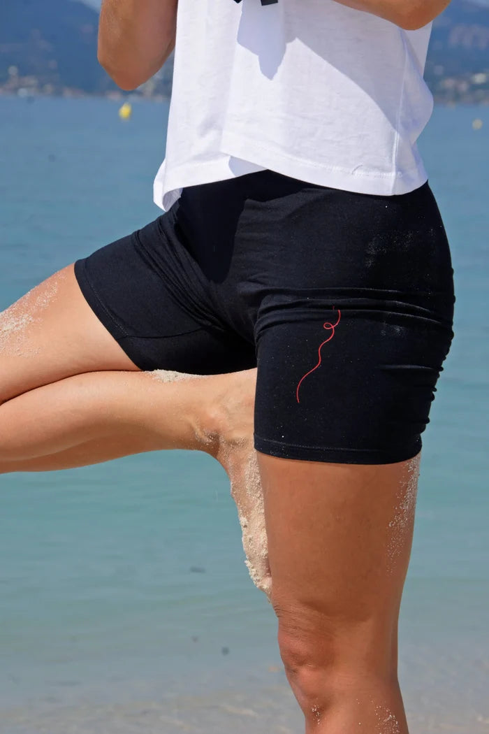 Bamboo Yoga Shorts | Black