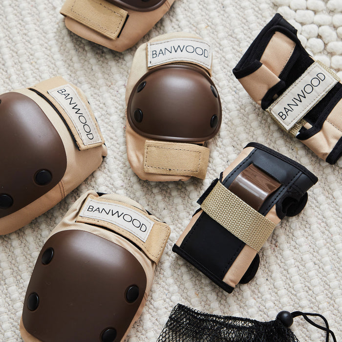 Banwood Cream Protective Gear Set