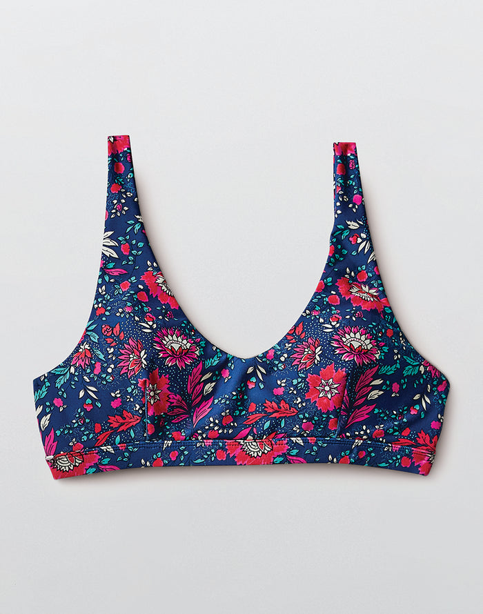 Breakers Compression Top: Isla