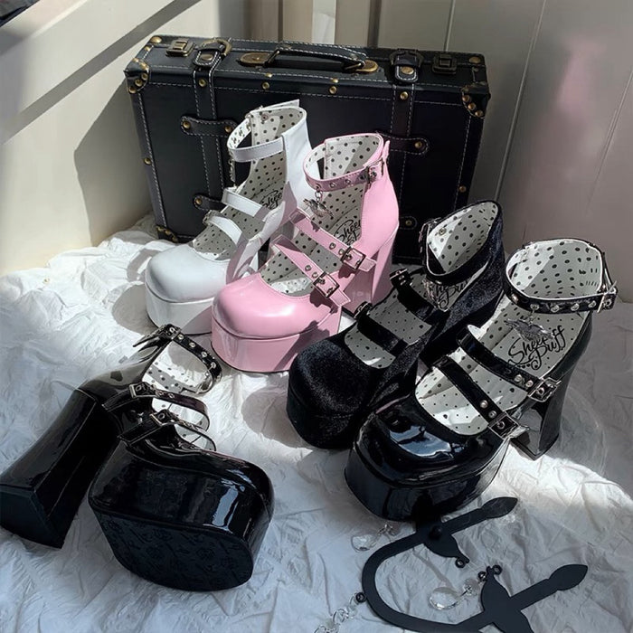 ♡ Broken Angel ♡ - Platform Heels