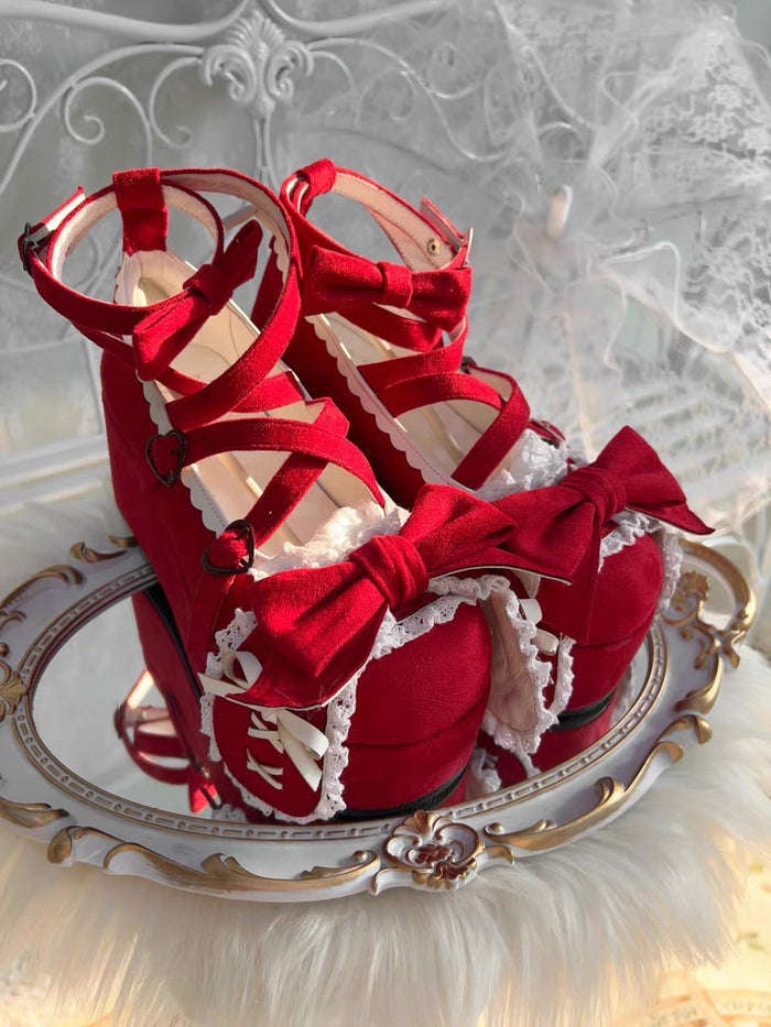 ♡ Bunny Tells ♡ - Platform Heels