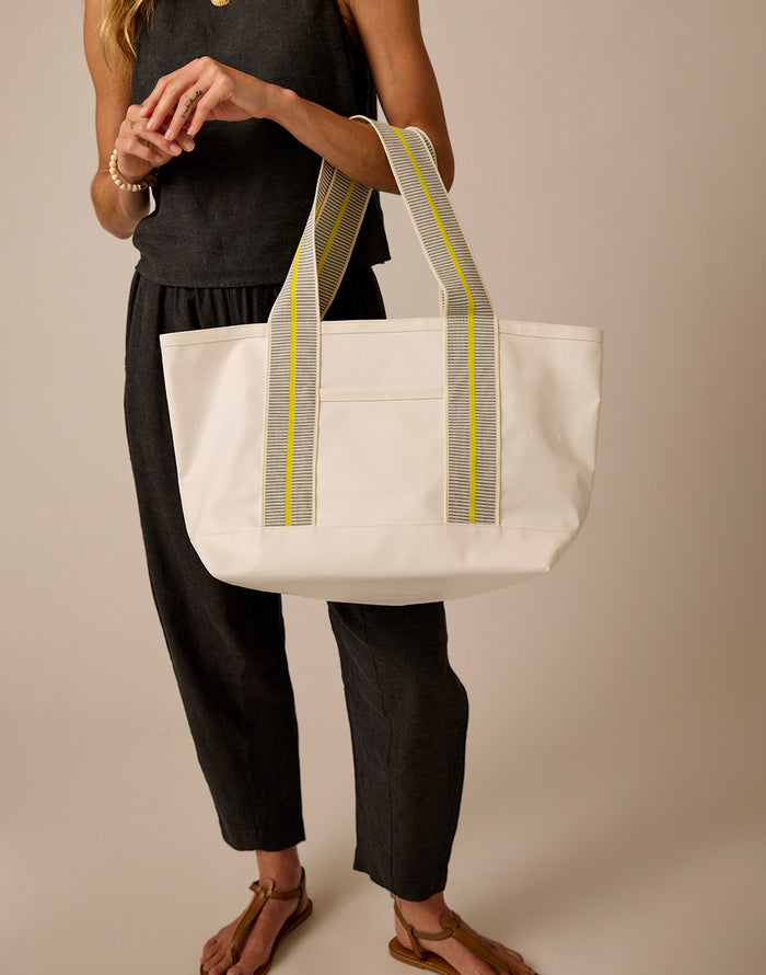 Cabana Tote: Yellow Stripe