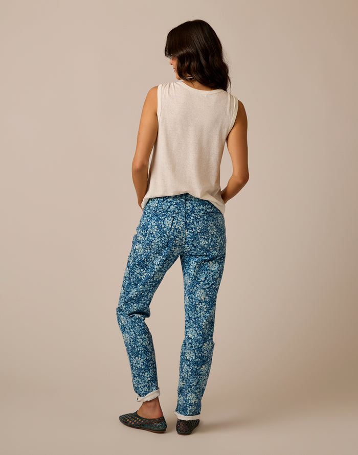 Carson Hi Rise Jean: Indigo Floral
