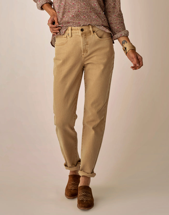 Carson Hi Rise Jean: Sand