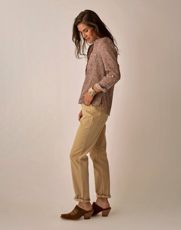 Carson Hi Rise Jean: Sand
