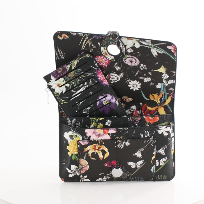 CLUTCH WALLET