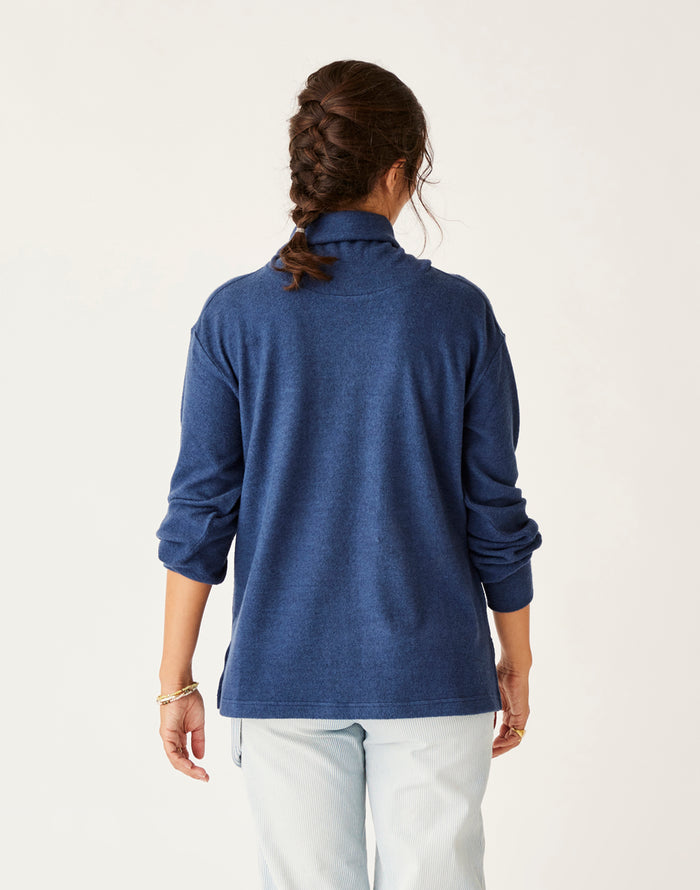 Cove Supersoft Cowl: Navy Heather