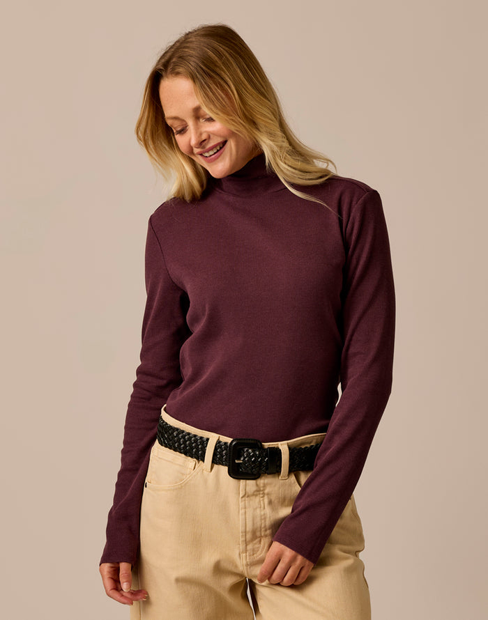 Denise Rib Turtleneck: Dark Plum