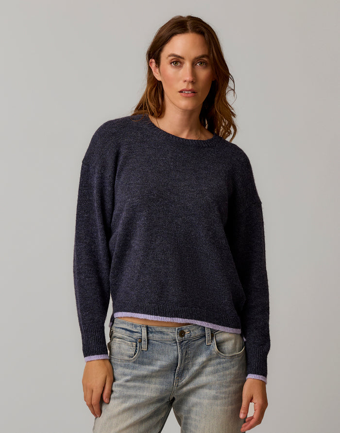 Drue Fuzzy Sweater: Navy w. Dark Dawn