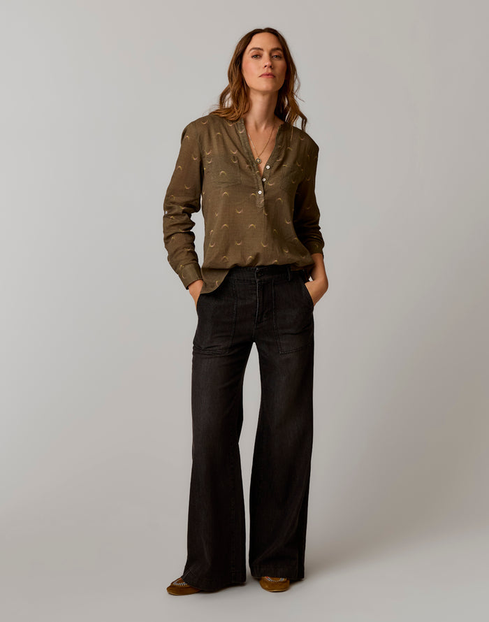 Dylan Gauze Shirt: Dark Olive Vista