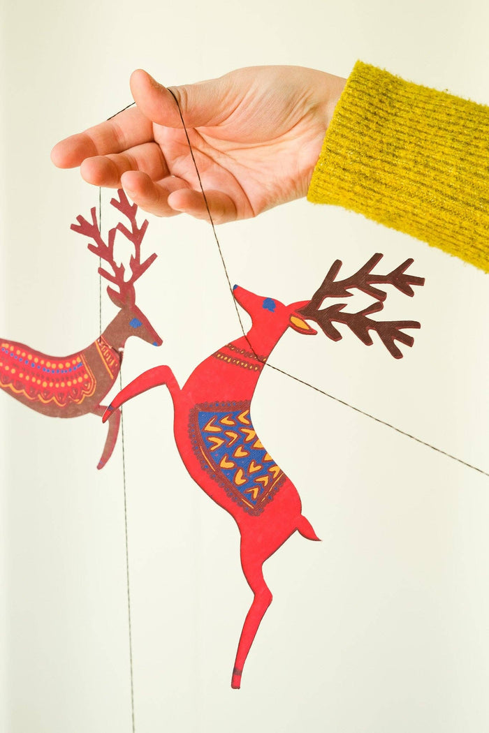 East End Press - REINDEERS SEWN GARLAND
