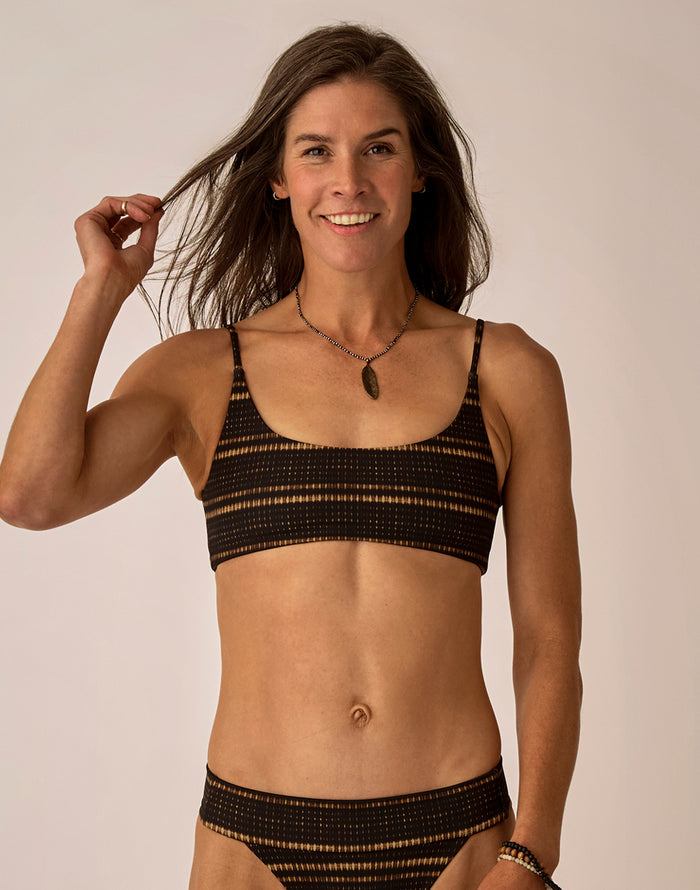 Escondido Compression Reversible Top: Mahana/Coffee