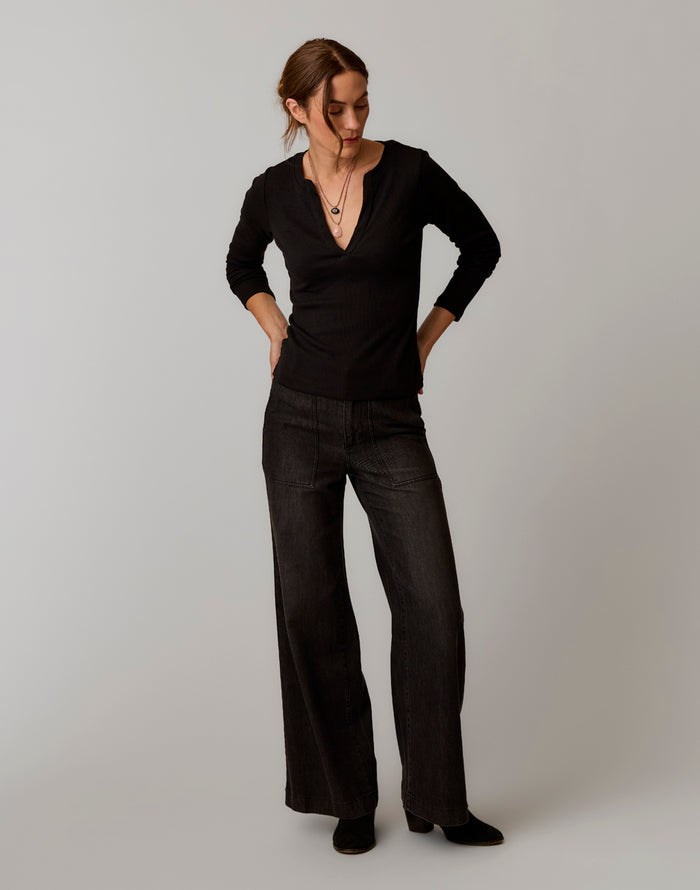 Ever Henley: Black
