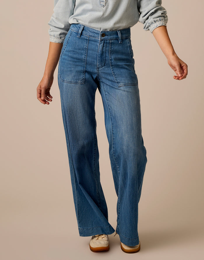 Farrah Lightweight Denim Wide Leg: Magnolia
