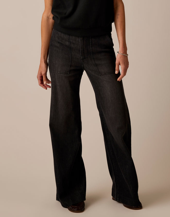 Farrah Lightweight Denim Wide Leg: Washed Black