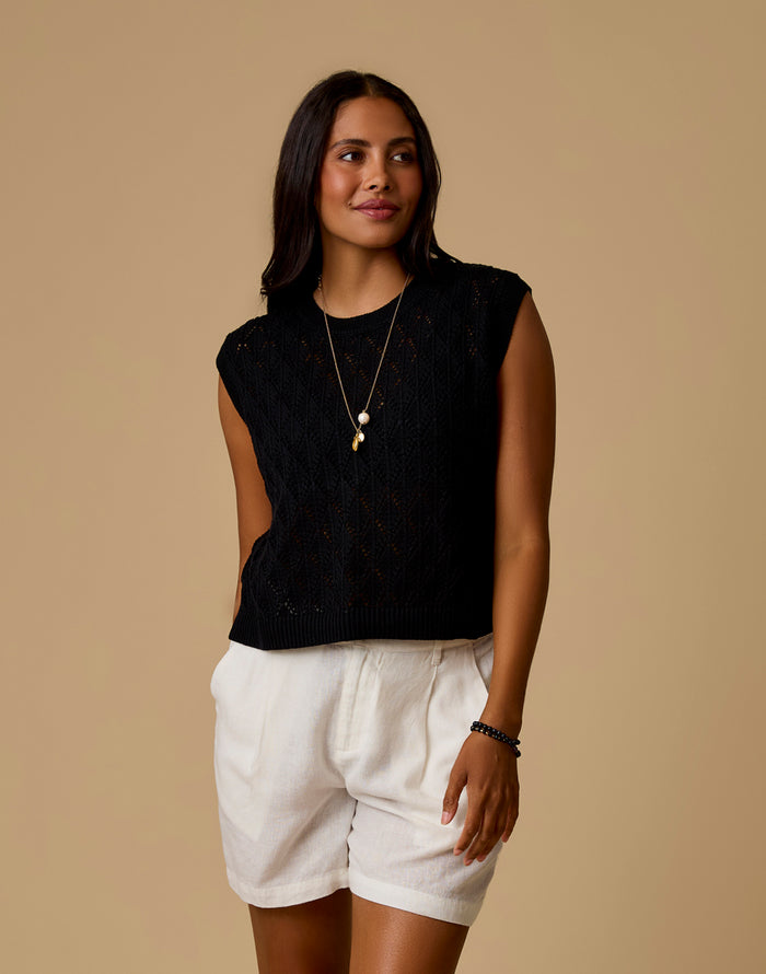 Fox Sweater: Black