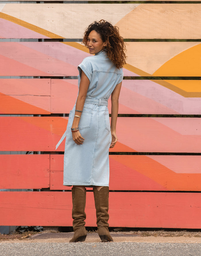 Franny Lightweight Denim Dress: Savannah