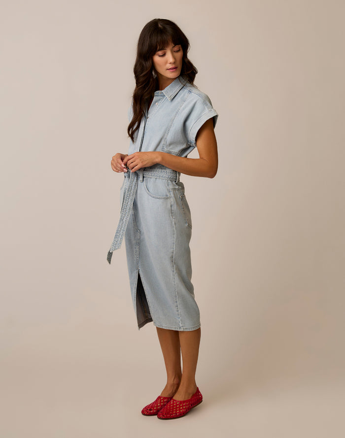 Franny Lightweight Denim Dress: Savannah
