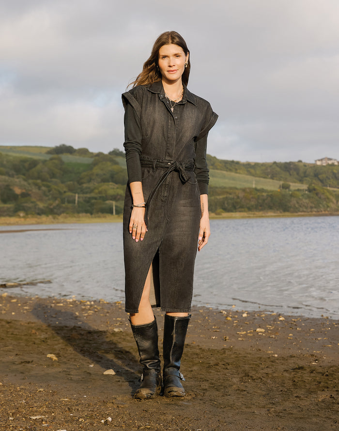 Franny Lightweight Denim Dress: Washed Black