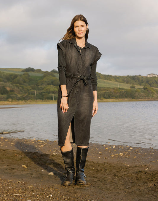 Franny Lightweight Denim Dress: Washed Black