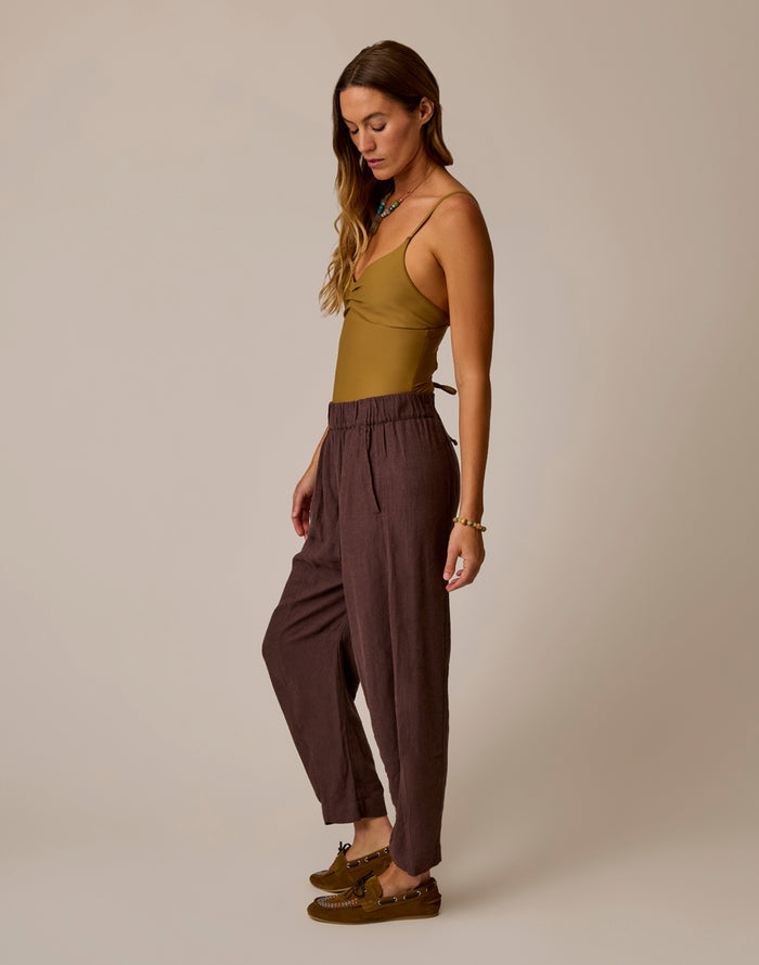 Freya Linen Pant: Coffee Chambray