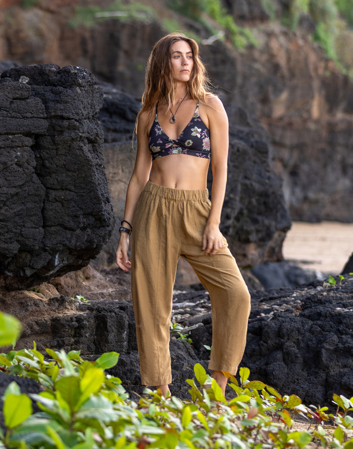 Freya Linen Pant: Golden Chambray