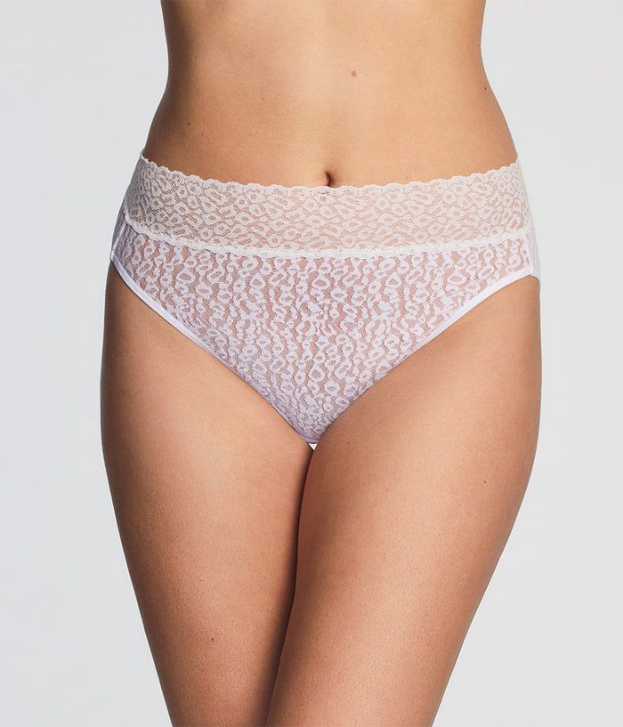 High Bar™ Hi Cut: White