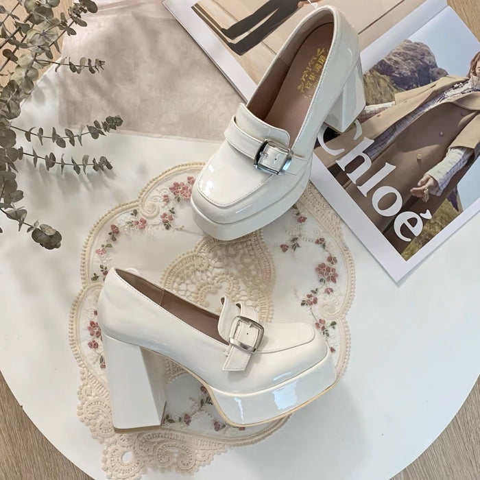 White / 5