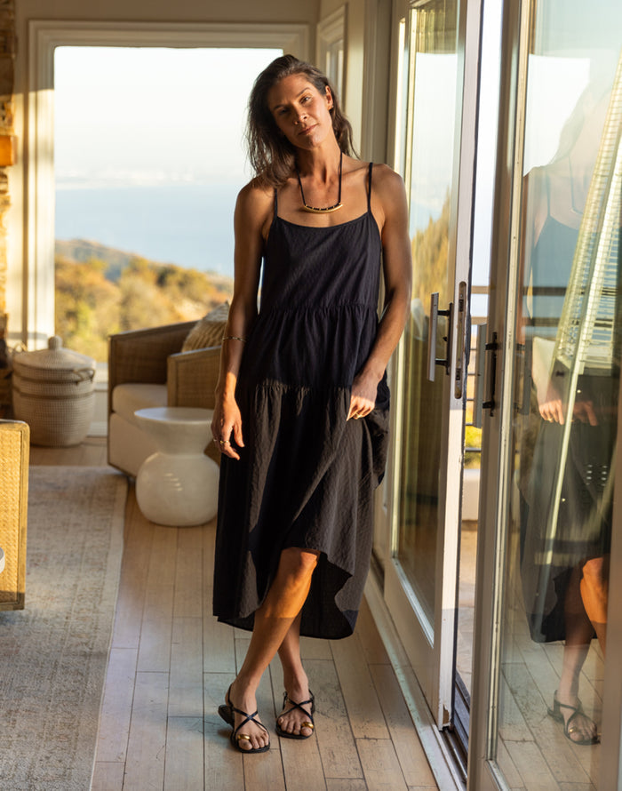 Jacey Textured Dress: Black Texture - FINAL SALE