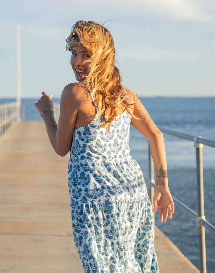 Jacey Textured Dress: Folk Floral