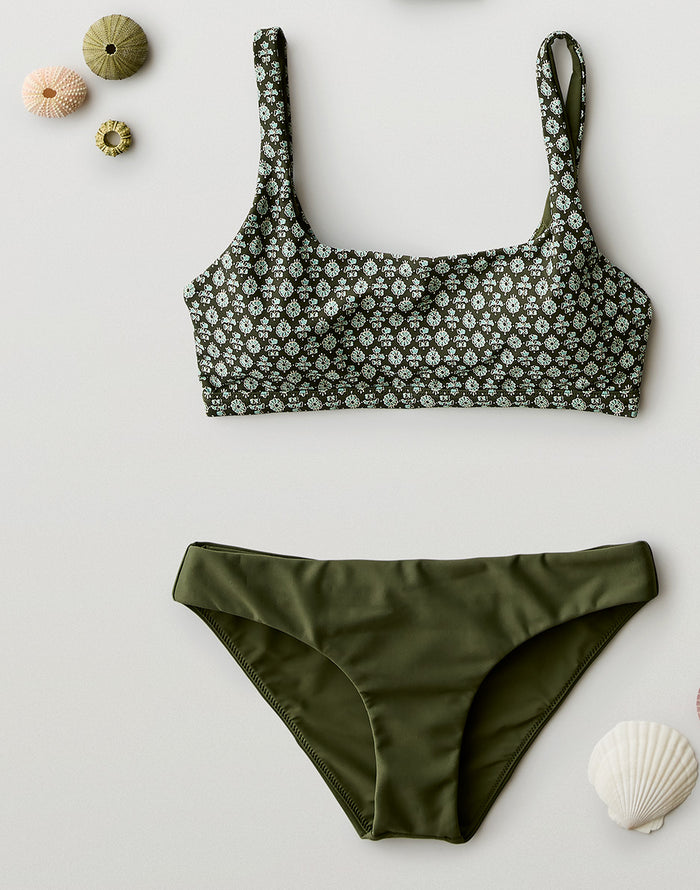 Korbyn Compression Top: Dk. Fir Batik