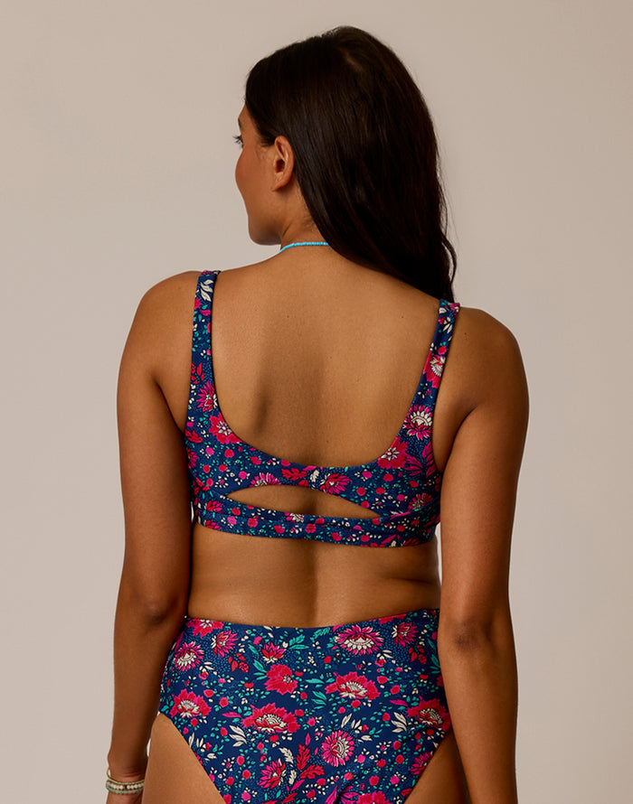 Korbyn Compression Top: Isla