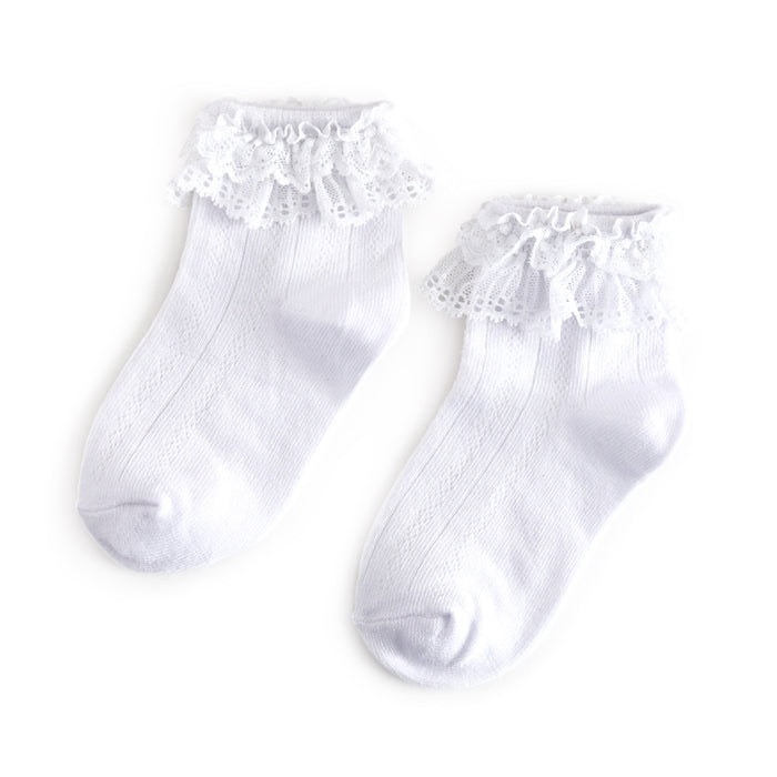 girls' white ankle socks with dainty knit pattern and white lace trim