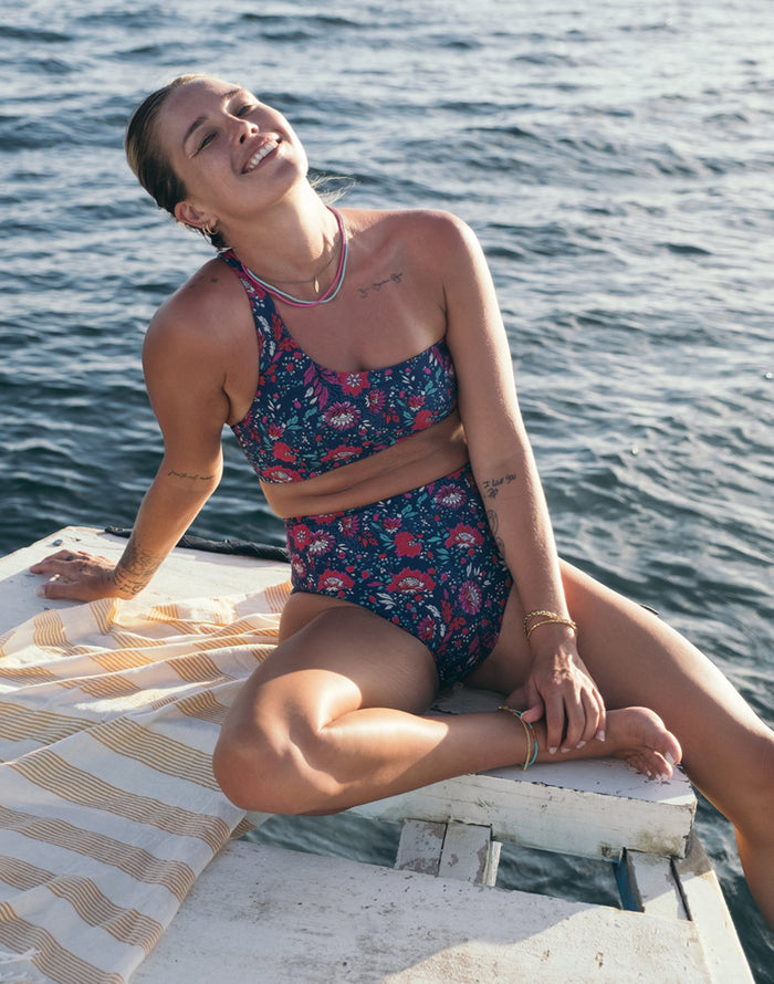 Lani Pocket Compression Bottom: Isla