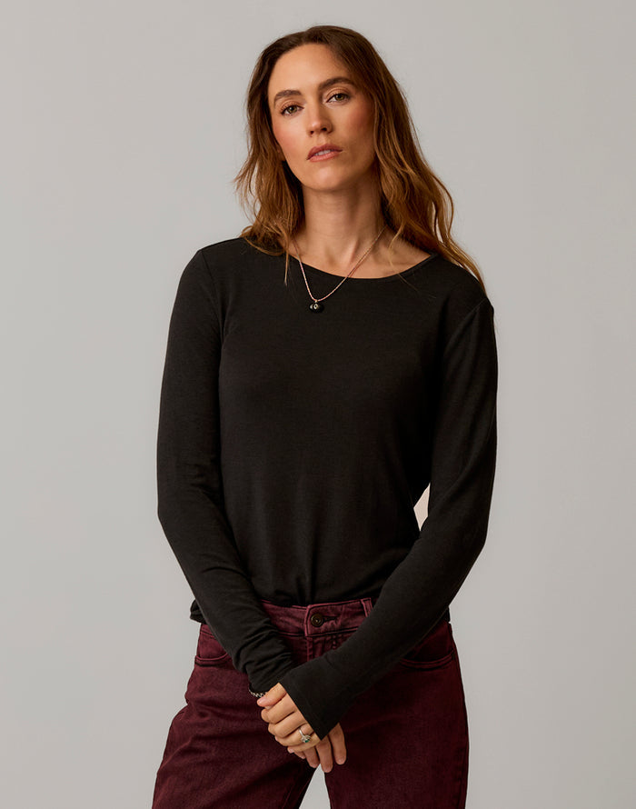 Lea Tissue Crewneck: Black