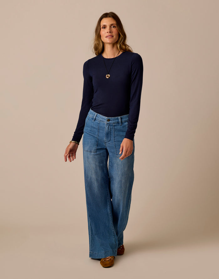 Lea Tissue Crewneck: Navy